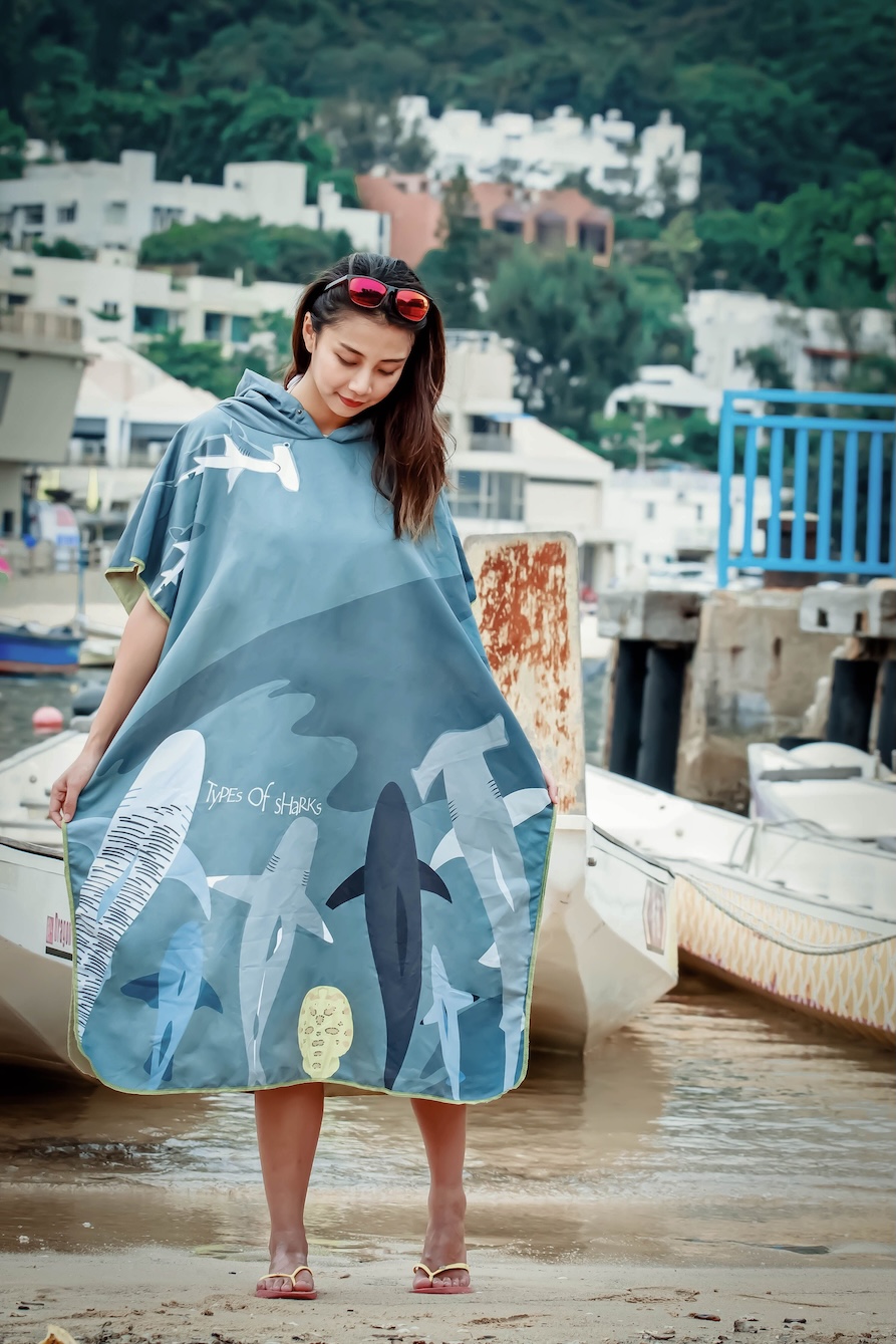 Oceanarium Ocean Species Identification Cloak Towel