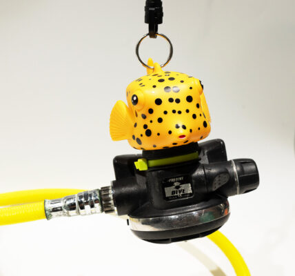 Oceanarium Octopus Holder