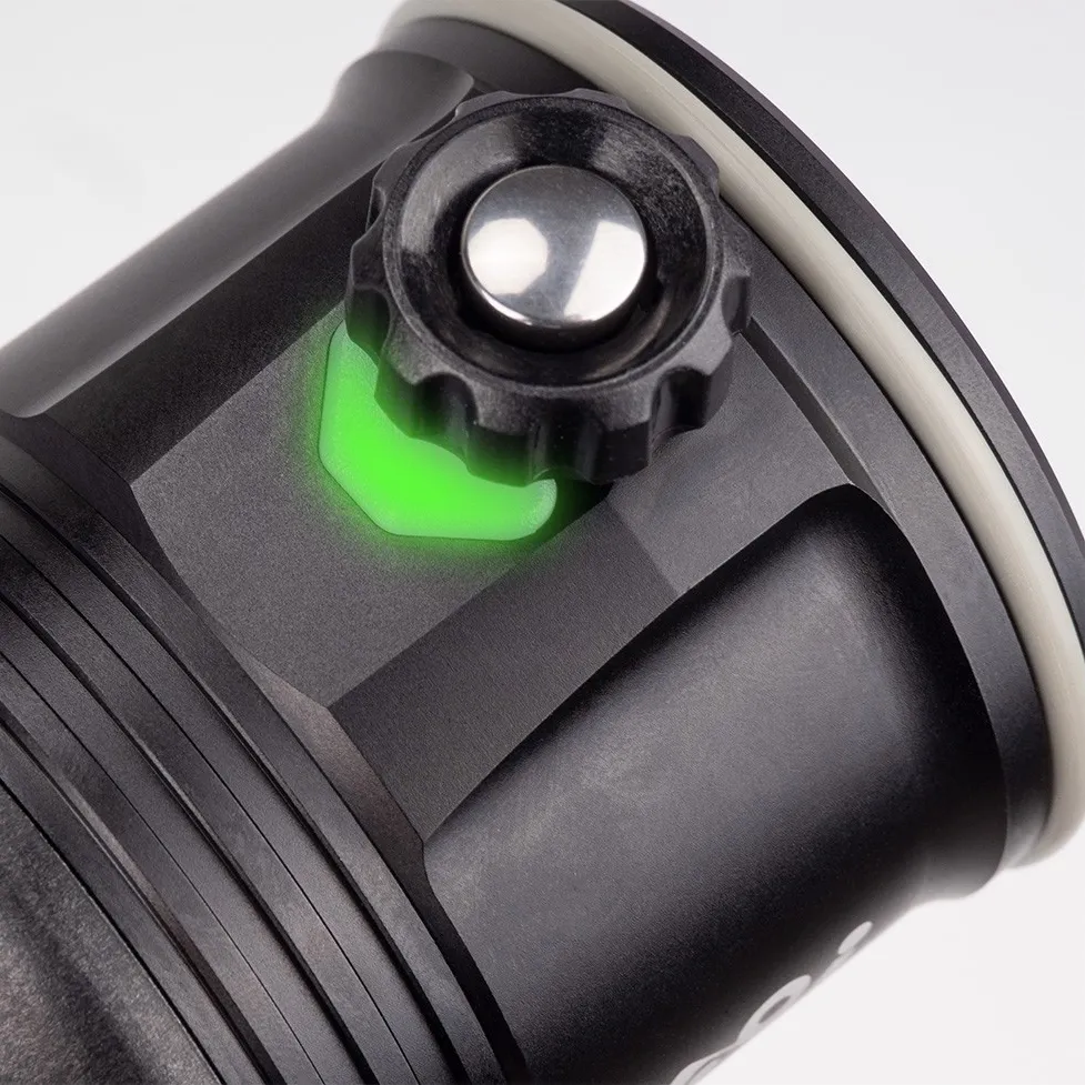 AOI CLV-202 Underwater 3,000 LM Video Light